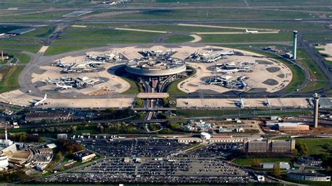 pictures of charles de gaulle airport|charles de gaulle airport official website.